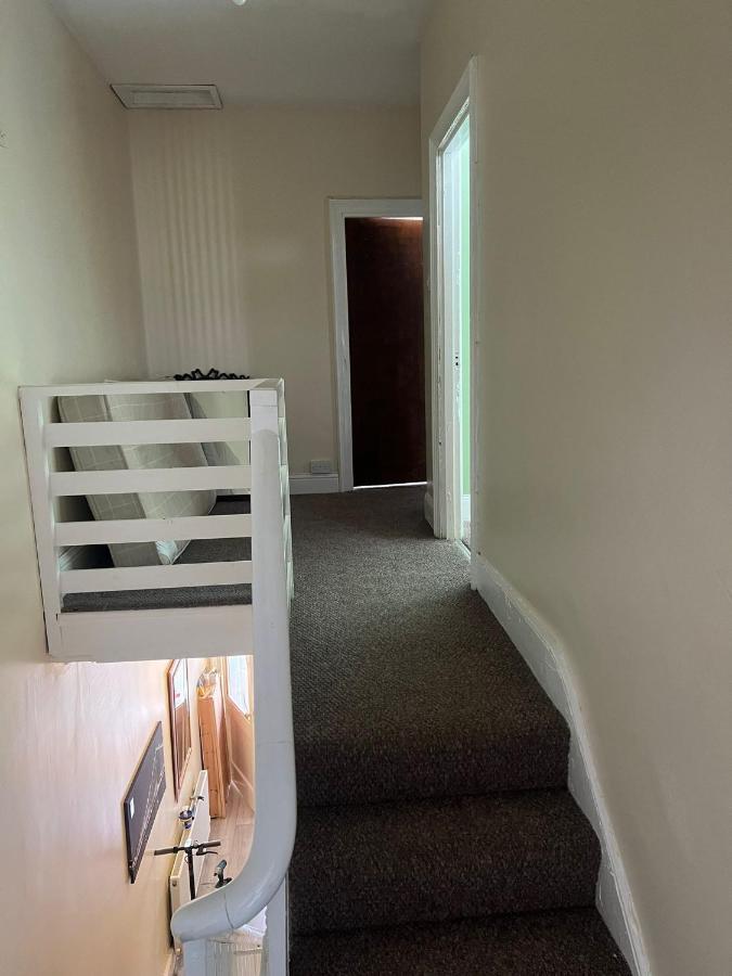 Arthurs Hill Newcastle, Free Parking Fully Equipped Kitchen 4 Bedrooms, Near City Centre Dış mekan fotoğraf