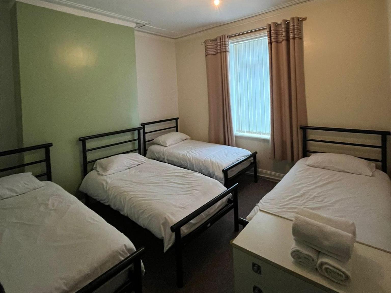 Arthurs Hill Newcastle, Free Parking Fully Equipped Kitchen 4 Bedrooms, Near City Centre Dış mekan fotoğraf
