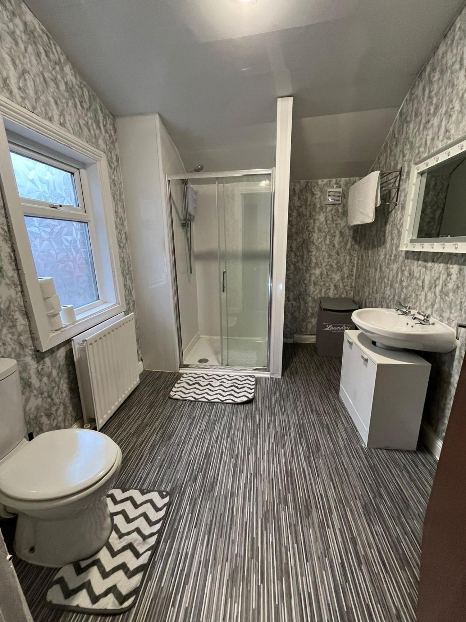 Arthurs Hill Newcastle, Free Parking Fully Equipped Kitchen 4 Bedrooms, Near City Centre Dış mekan fotoğraf